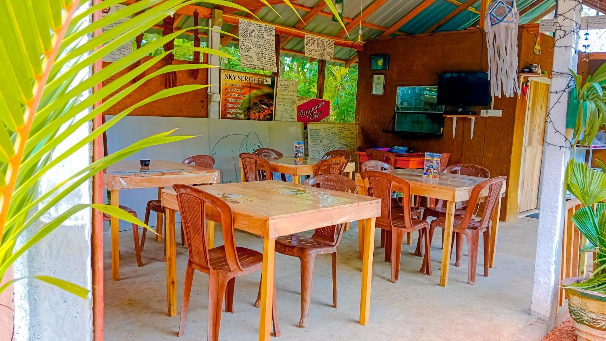 Sigiri Sky Home & Treehouse Sigiriya Esterno foto