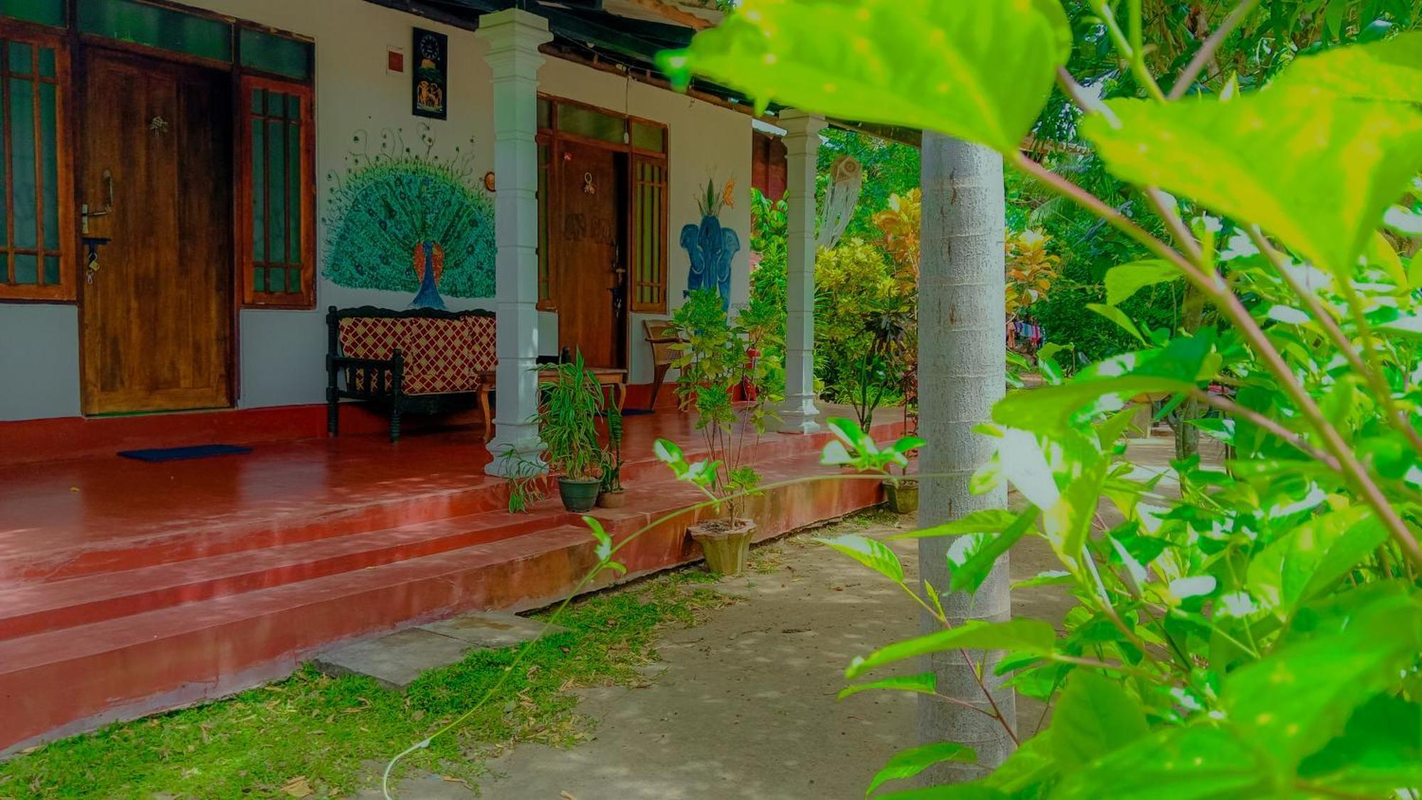 Sigiri Sky Home & Treehouse Sigiriya Esterno foto