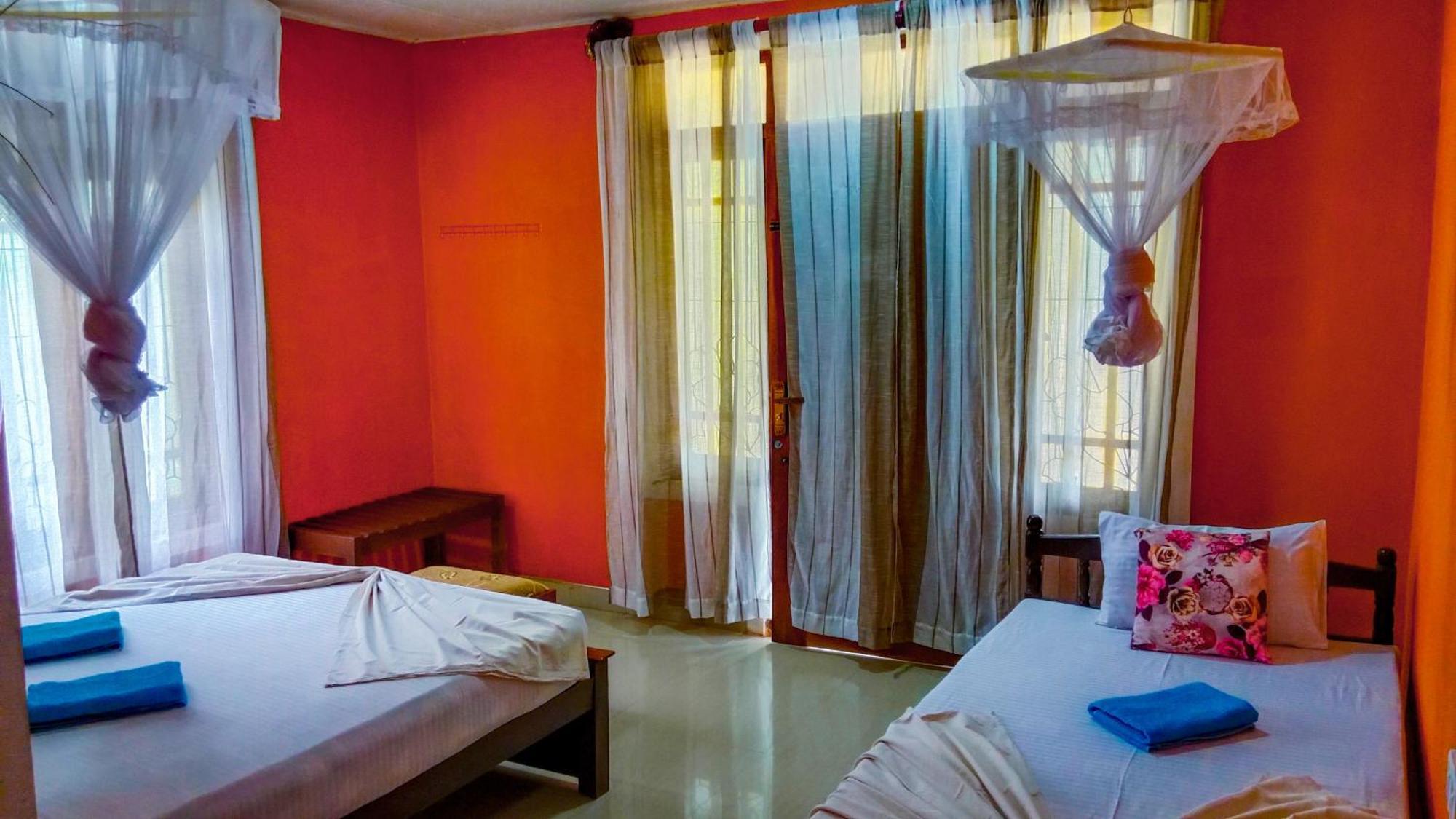 Sigiri Sky Home & Treehouse Sigiriya Esterno foto