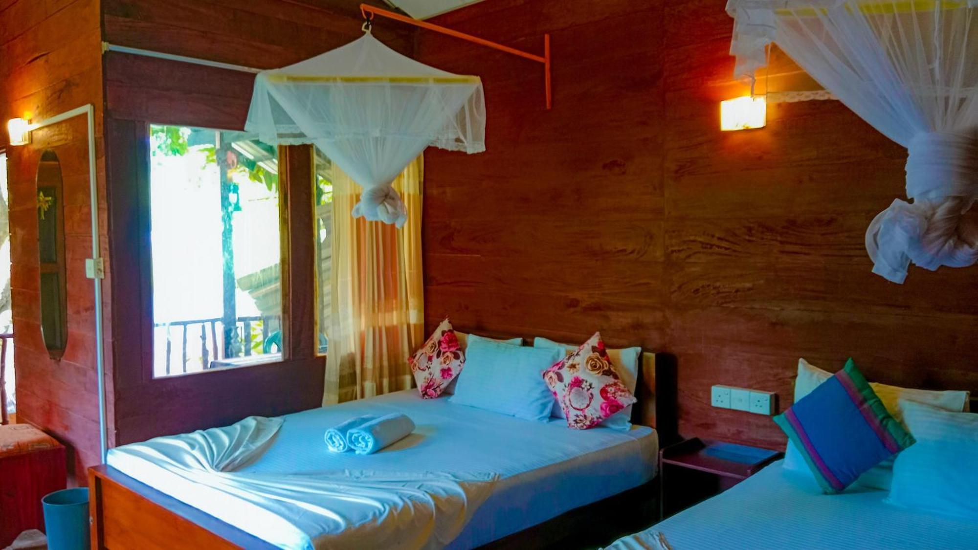 Sigiri Sky Home & Treehouse Sigiriya Esterno foto