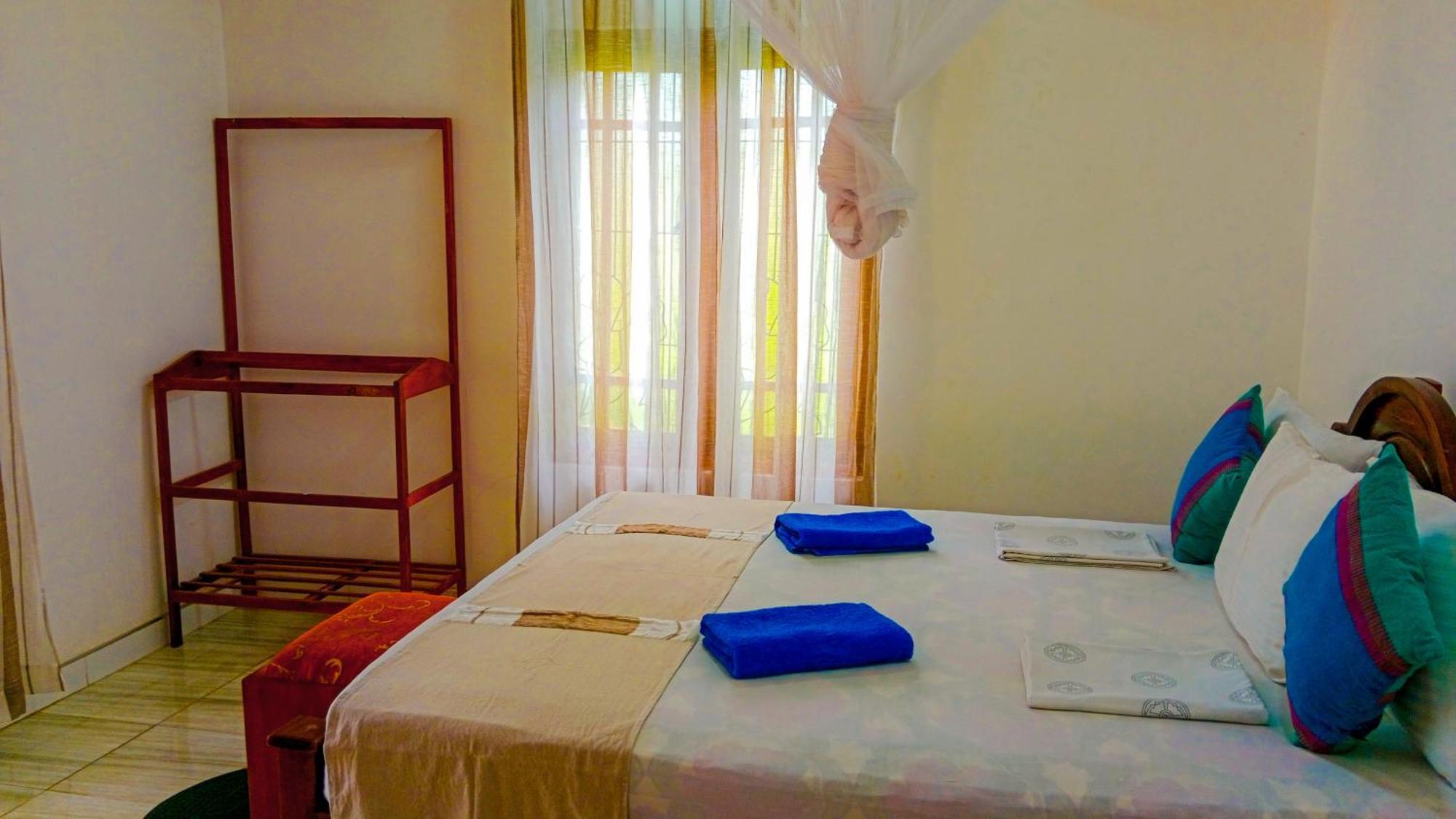 Sigiri Sky Home & Treehouse Sigiriya Esterno foto