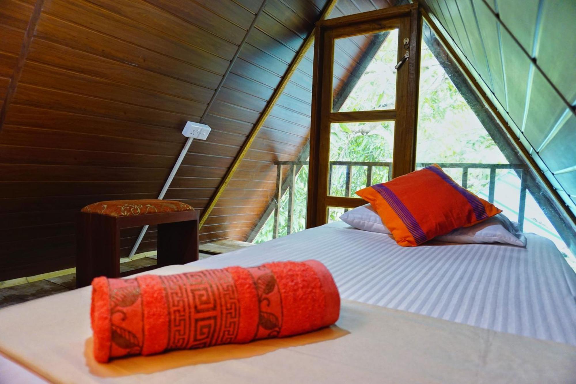 Sigiri Sky Home & Treehouse Sigiriya Esterno foto