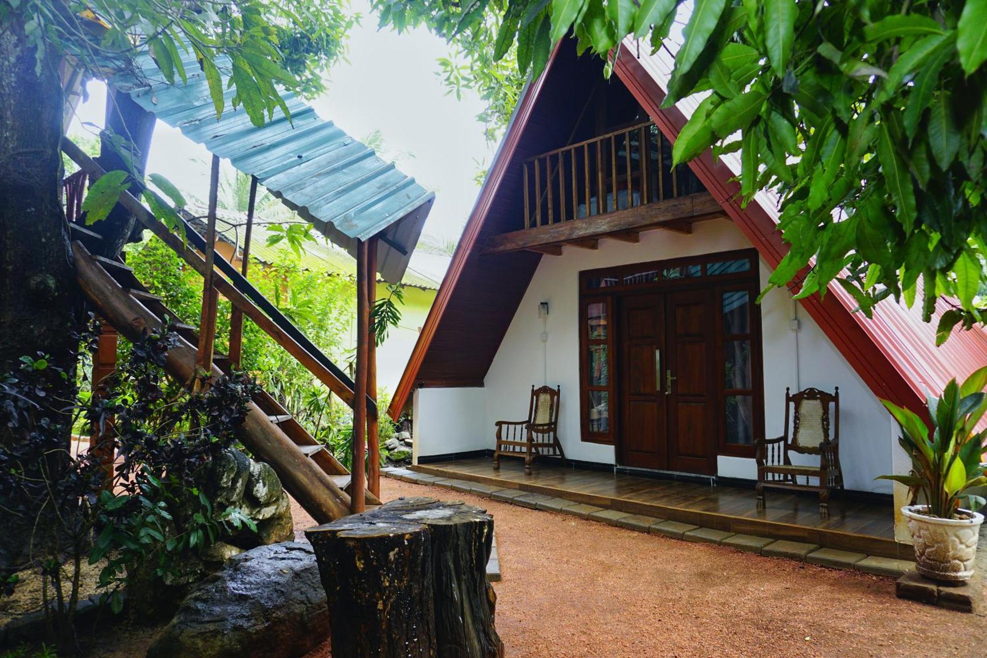 Sigiri Sky Home & Treehouse Sigiriya Esterno foto